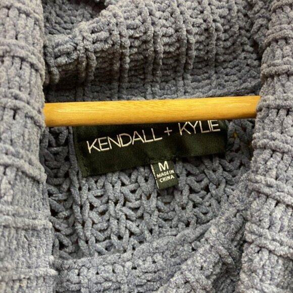 Kendall and Kylie Ultra Soft Sweater Medium - Picture 3 of 3